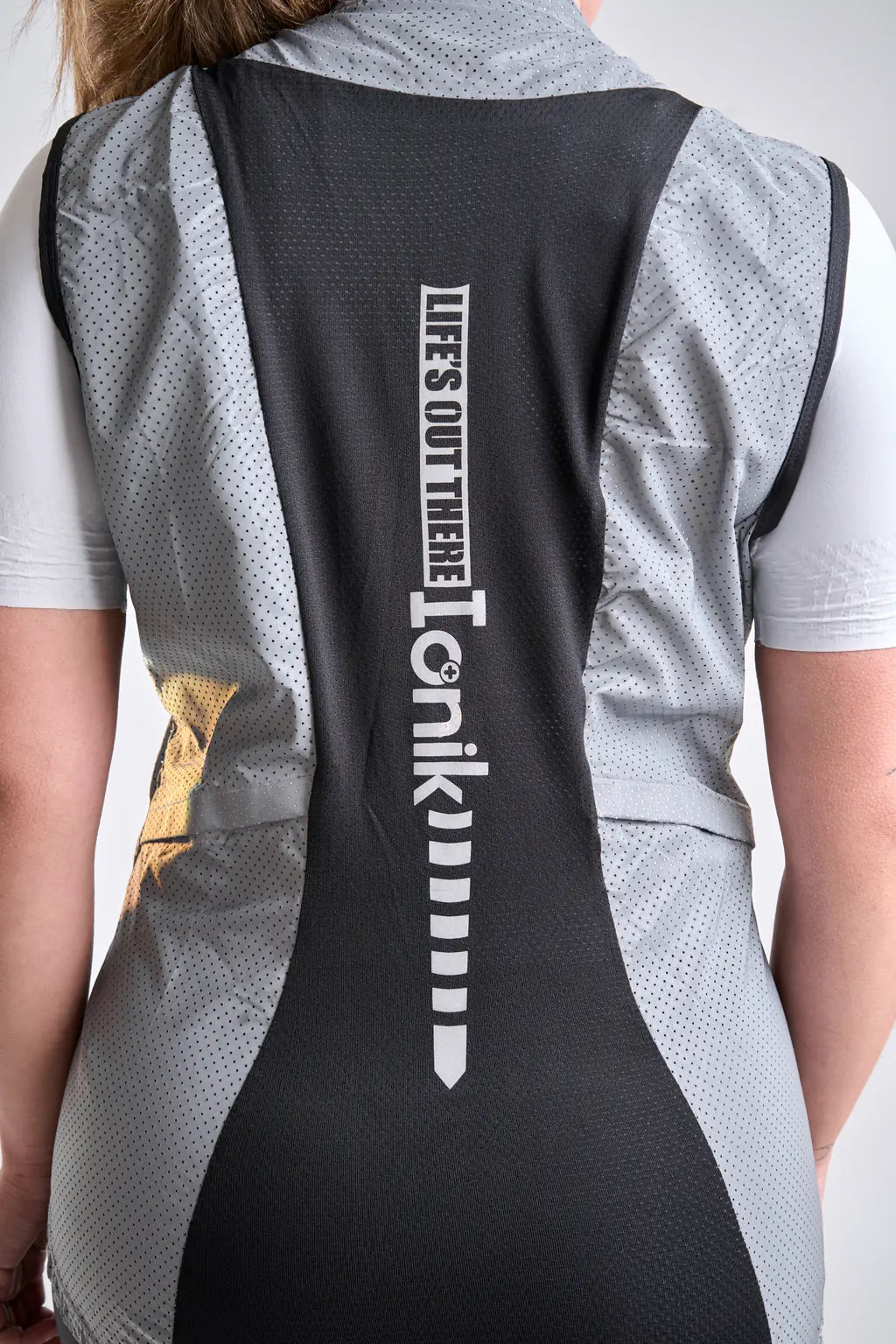 Chaleco de ciclismo UNISEX reflectivo gris