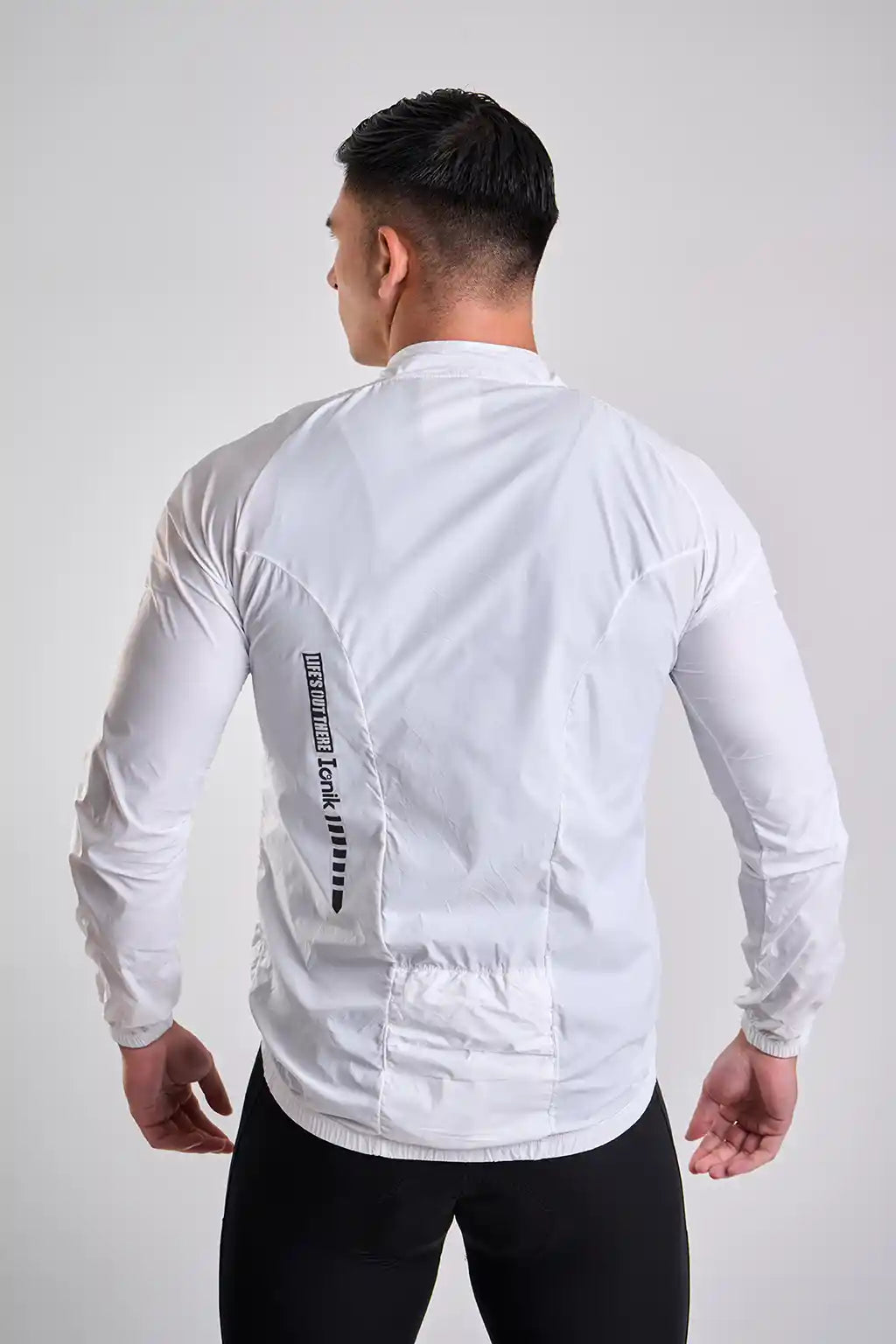 CHAQUETA ROMPEVIENTOS 2.0 LIGHT UNISEX-25