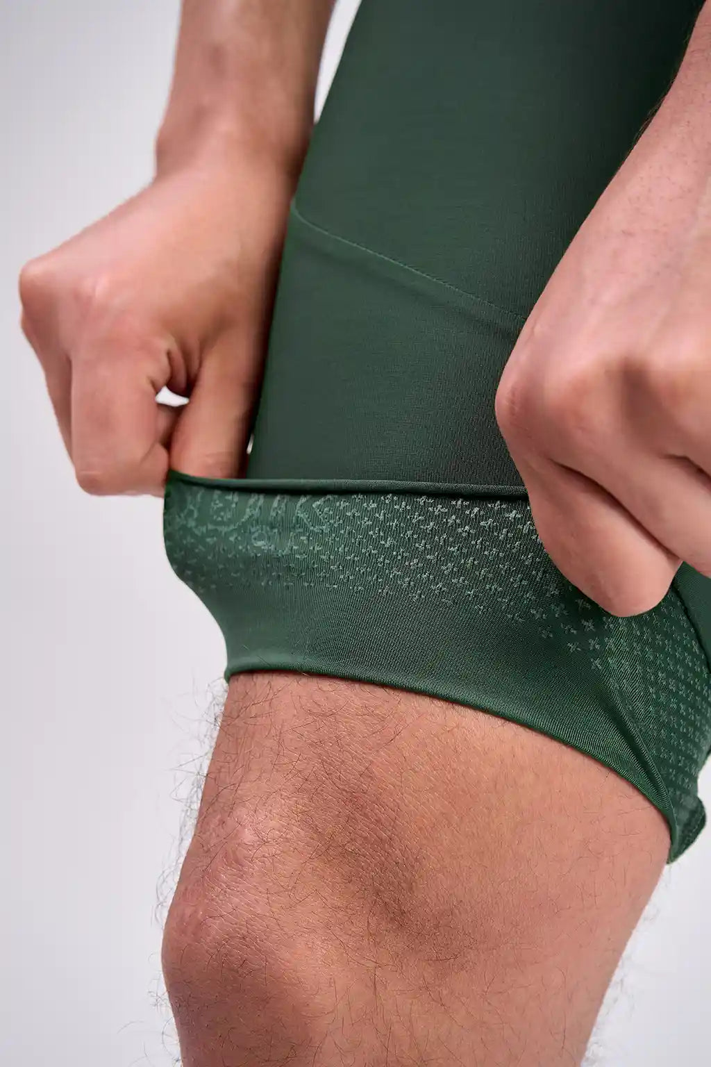 Pantaloneta Badana ONIX de ciclismo para hombre con cargadera y banda siliconada-21