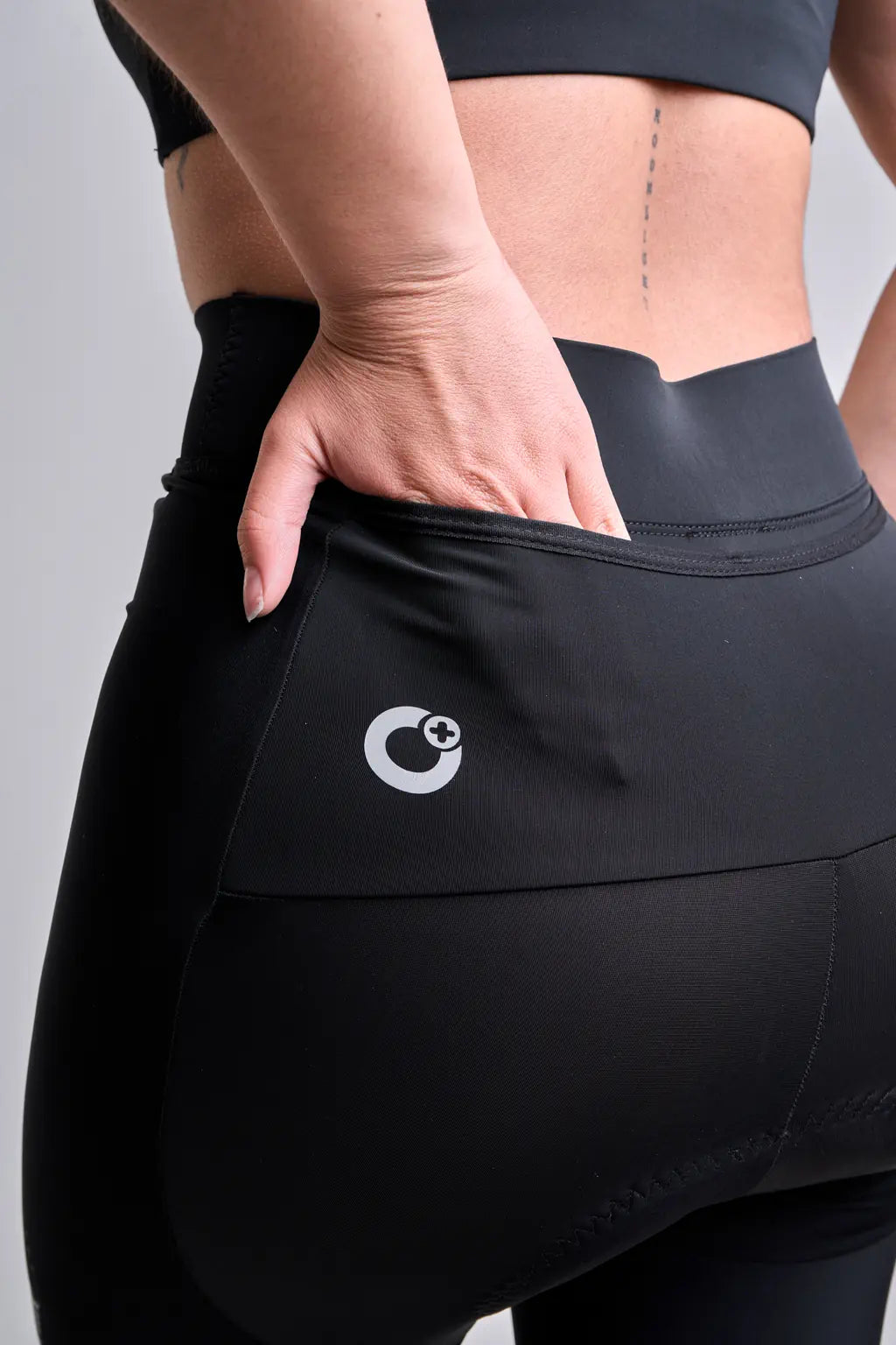 Pantaloneta Badana de Ciclismo para Mujer con banda siliconada-14