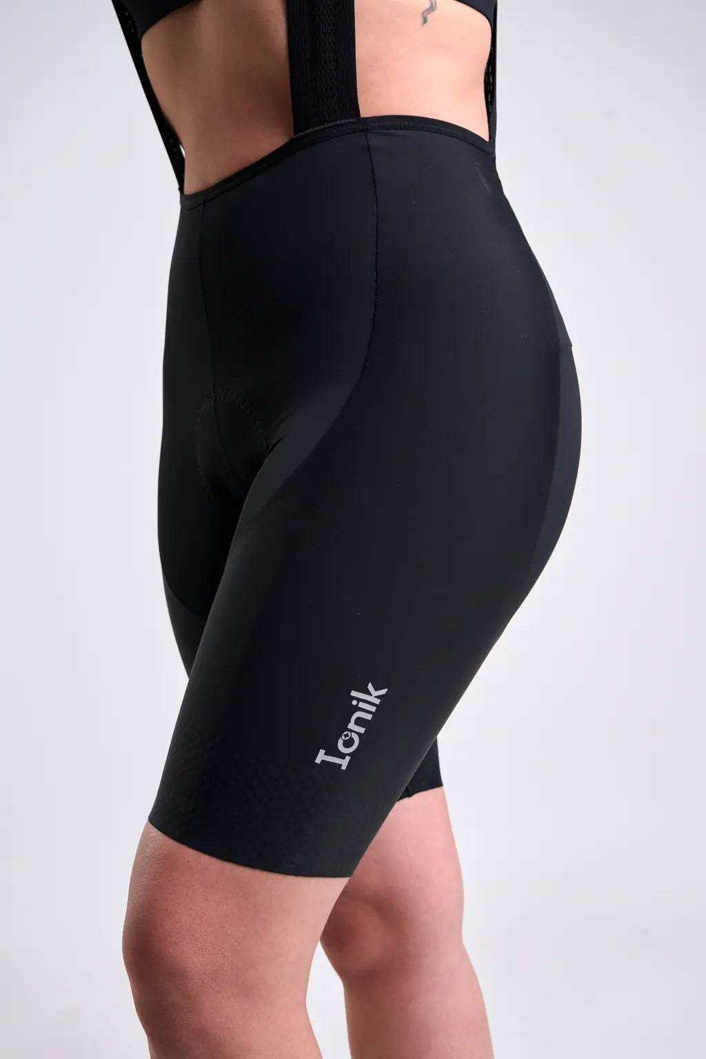 Pantaloneta Badana de Ciclismo para Mujer con Banda Siliconada y cargaderas-26