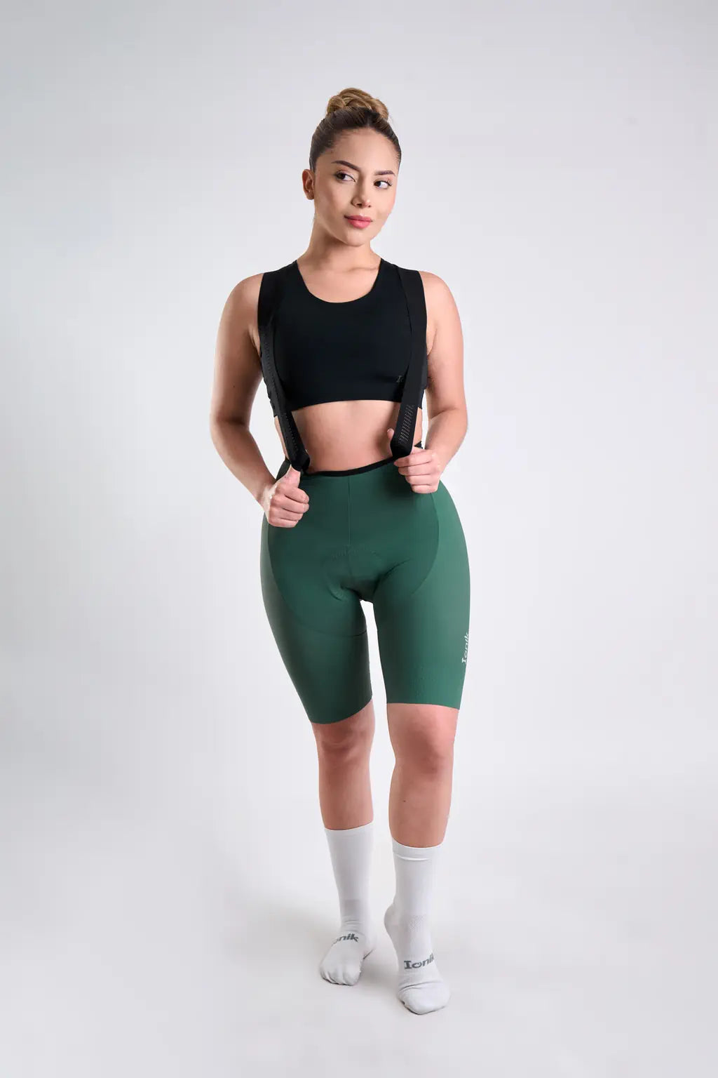 Pantaloneta Badana de Ciclismo para Mujer con Banda Siliconada y cargaderas-13