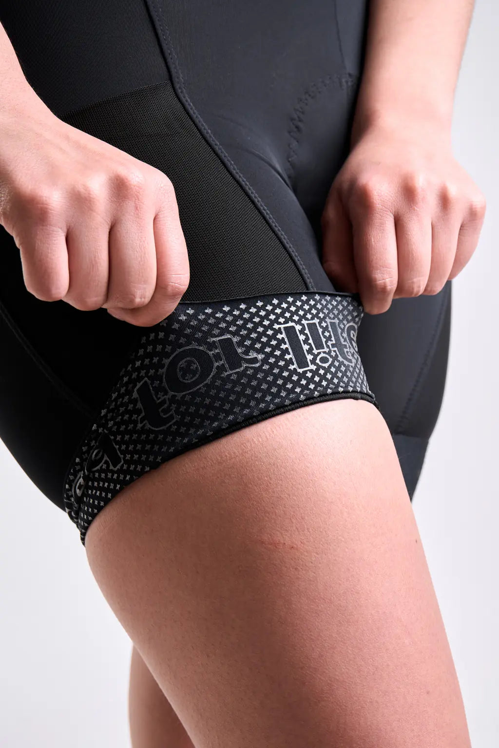 Pantaloneta Badana negra de Ciclismo para mujer Gravel-3