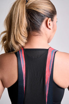 Pantaloneta Badana PRO de ciclismo para mujer con cargadera y banda siliconada-7