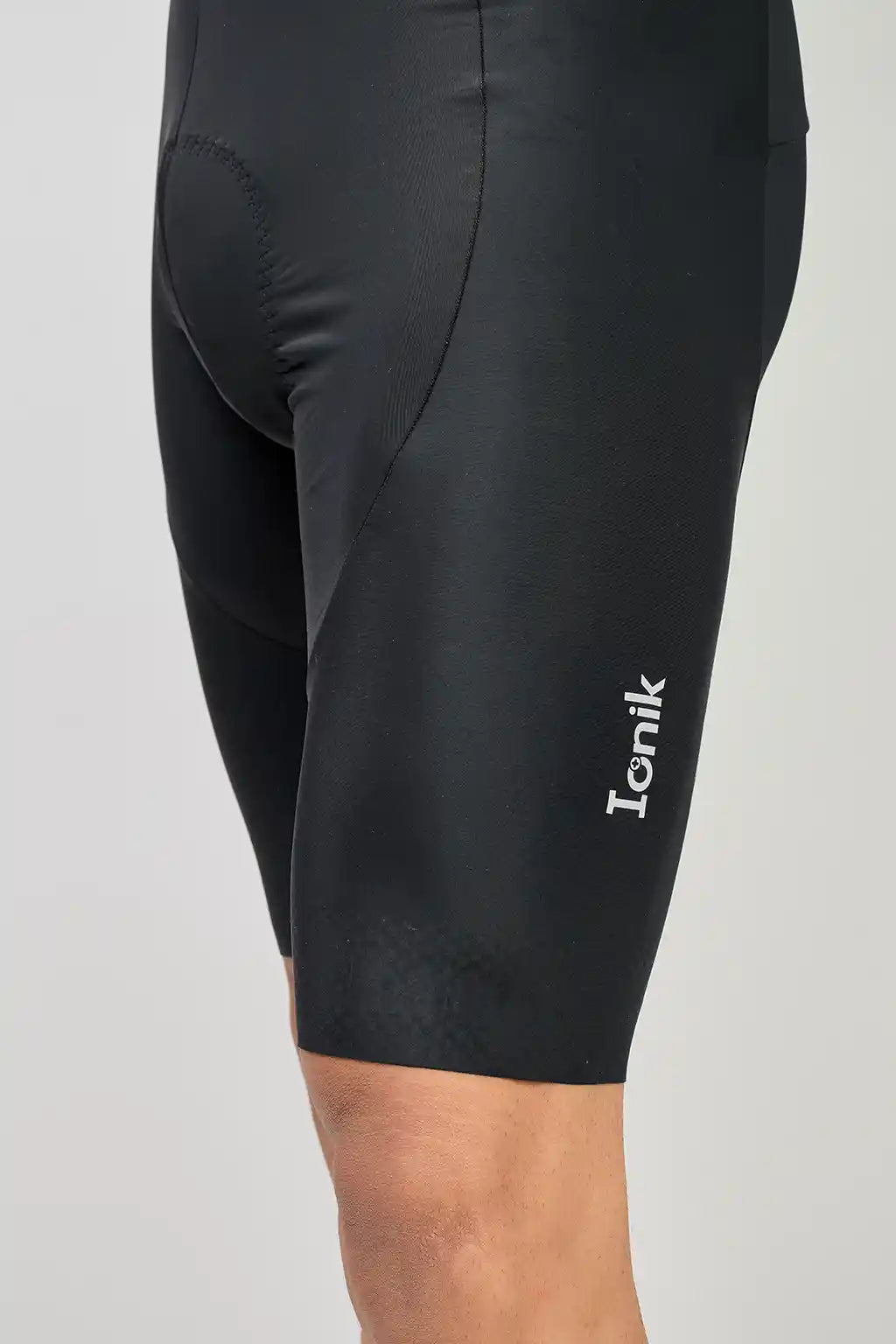 Pantaloneta Badana ONIX de ciclismo para hombre SIN cargadera con banda siliconada-3