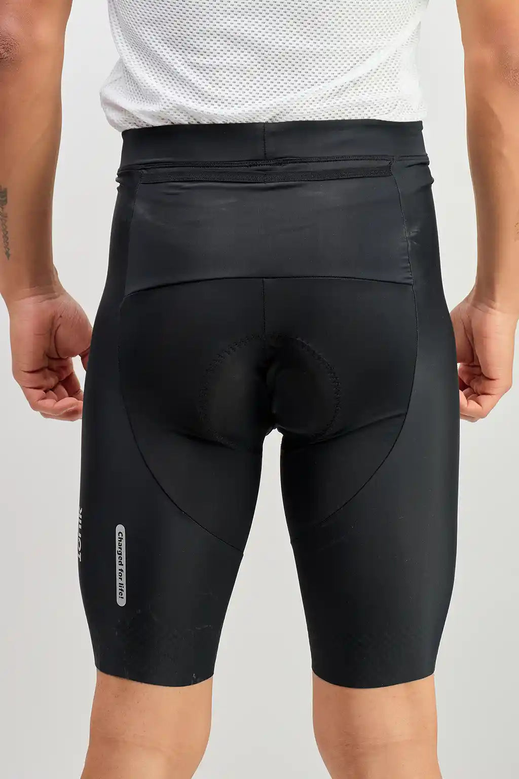 Pantaloneta Badana ONIX de ciclismo para hombre SIN cargadera con banda siliconada