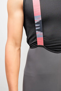 Pantaloneta Badana PRO de ciclismo para hombre con cargadera y banda siliconada-25