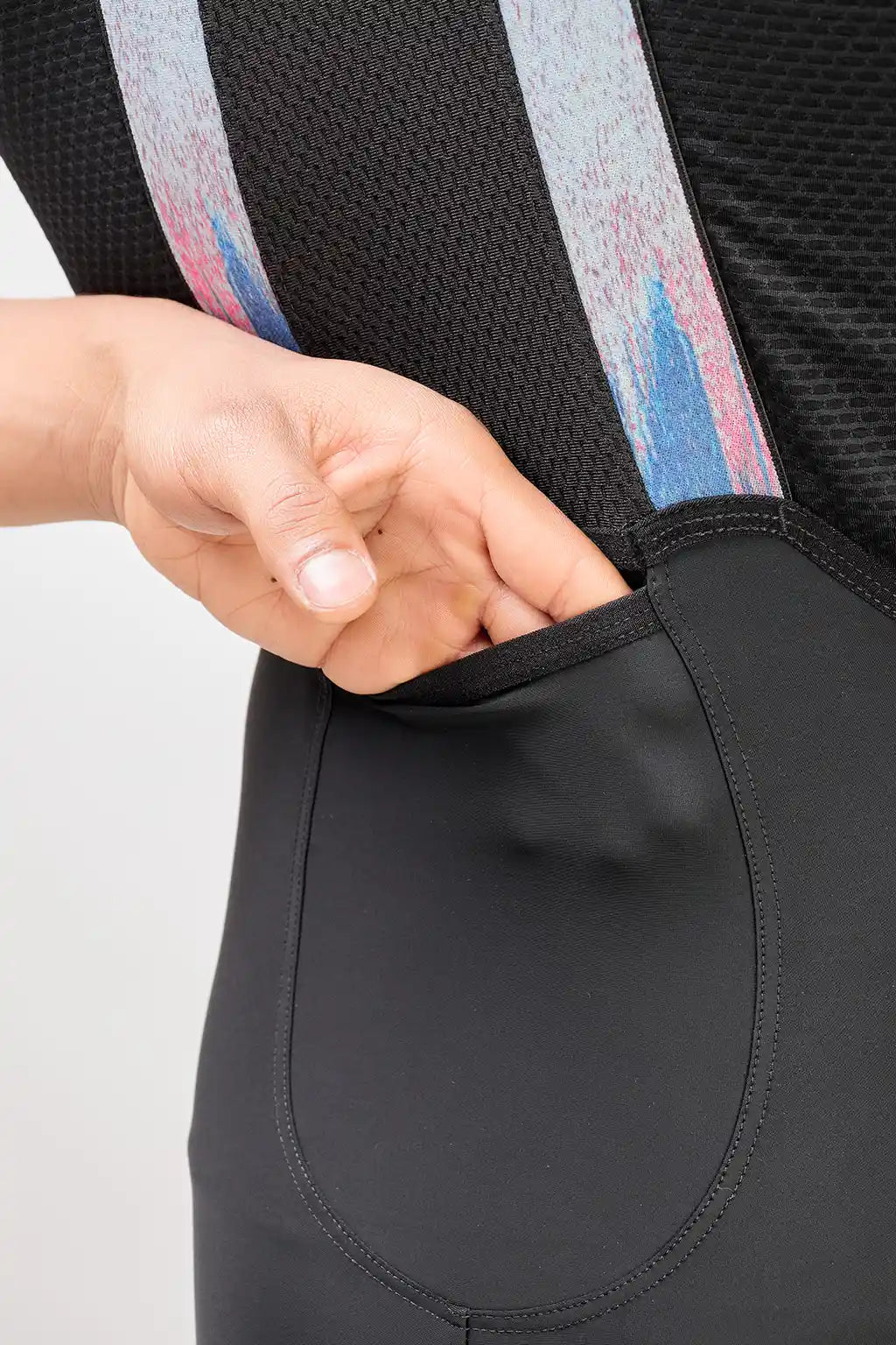 Pantaloneta Badana PRO de ciclismo para hombre con cargadera y banda siliconada-41