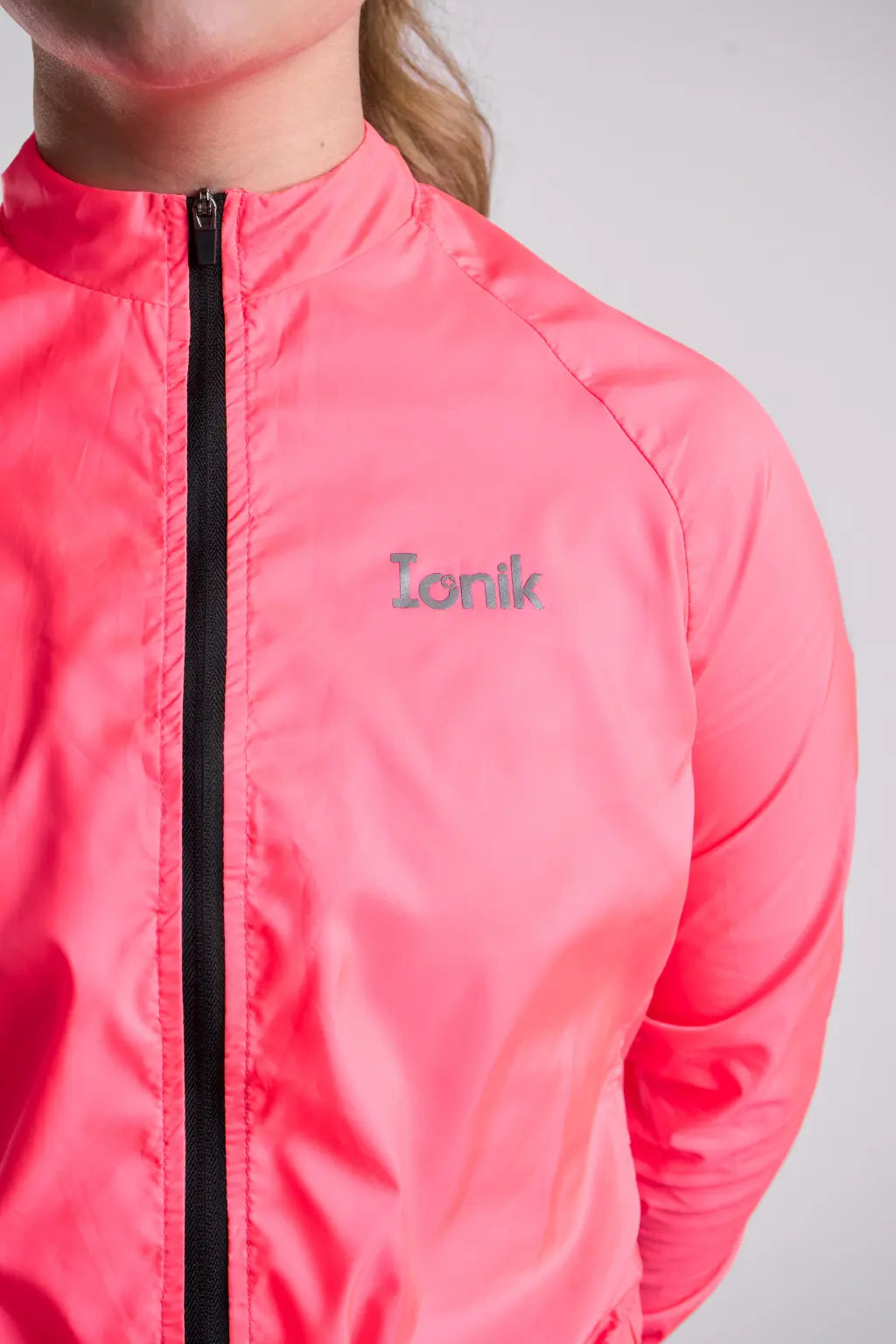 CHAQUETA ROMPEVIENTOS 2.0 LIGHT UNISEX-4