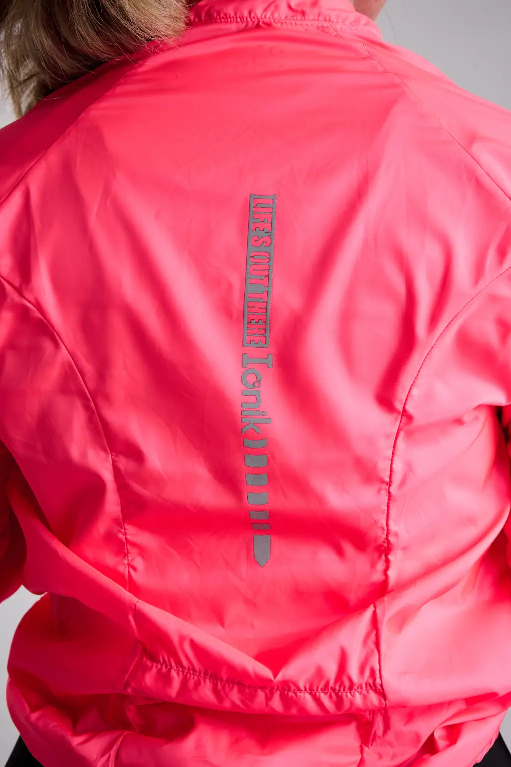 CHAQUETA ROMPEVIENTOS 2.0 LIGHT UNISEX