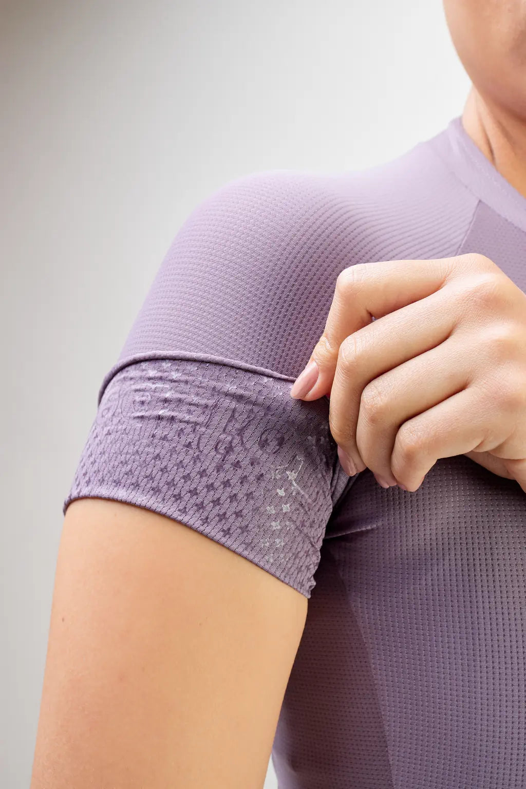 Jersey de ciclismo para mujer manga corta con detalles reflectivos