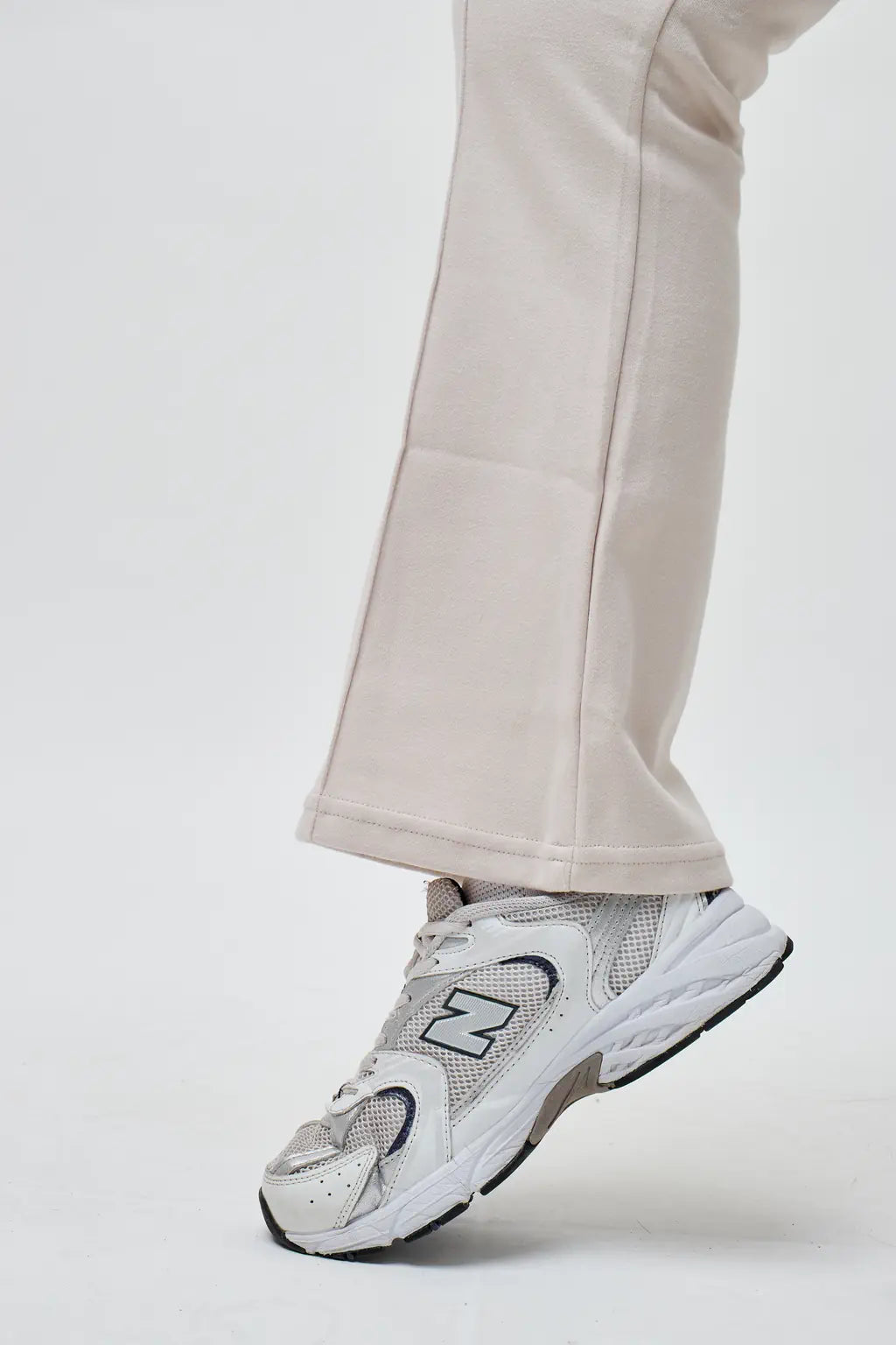 Jogger Flare para mujer-4