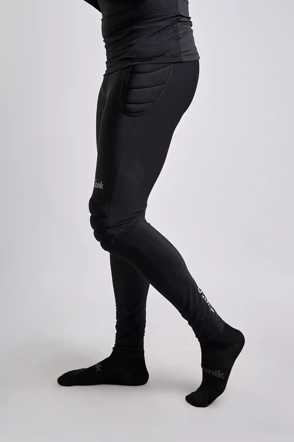 Pantalón portero negro para hombre-4