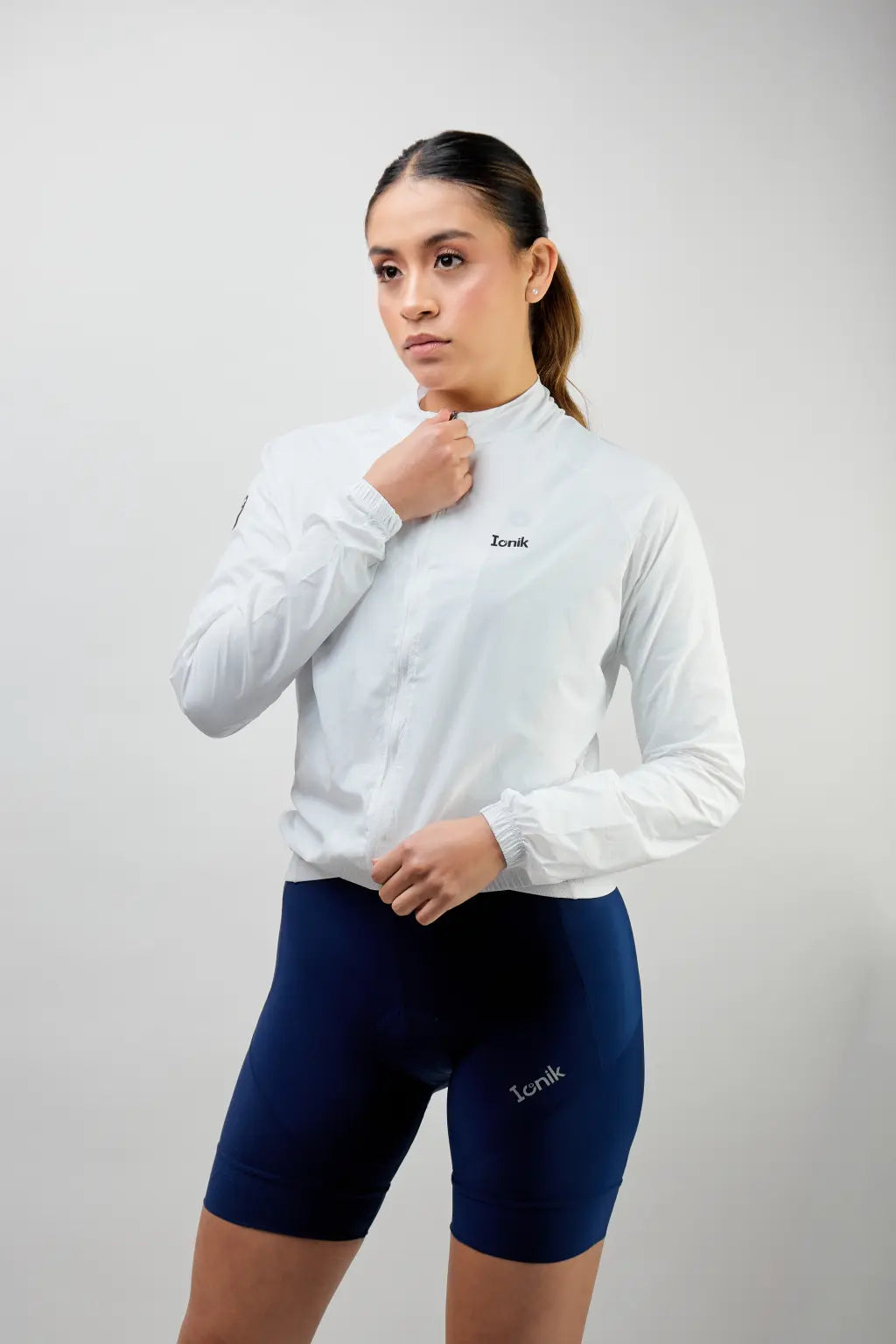 CHAQUETA ROMPEVIENTOS 2.0 LIGHT UNISEX-21